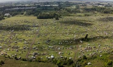 Acusaciones cruzadas entre el gobierno bonaerense y la municipalidad de La Plata mientras crecen las tomas de tierras