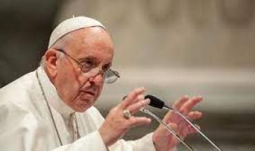 Francisco le dio más poder a la oficina vaticana que investiga abusos en la Iglesia