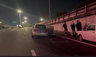 Choque múltiple en la avenida General Paz: varios autos involucrados y una embarazada trasladada