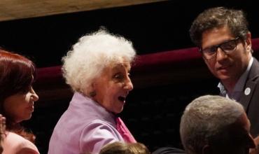 Cristina vuelve a ceder en la interna con Kicillof y acepta cerrar antes las listas para la elección provincial