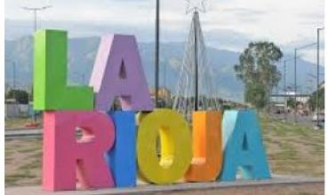 Violento robo en la vía pública: una mujer sufrió un golpe en la cabeza