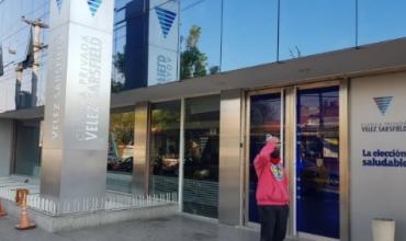 Fentanilo contaminado: Allanaron la clínica Vélez Sarsfield de Córdoba y secuestraron historias clínicas