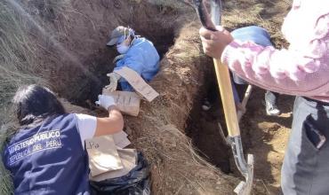 Recuperaron en Perú los cadáveres de ocho personas asesinadas en 1984 por la Marina de Guerra