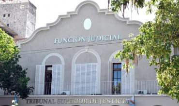 Trabajadores judiciales reclaman al Gobierno un aumento de $150.000 al básico