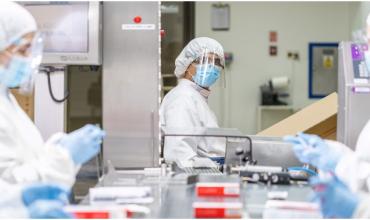 La ANMAT flexibiliza las habilitaciones de laboratorios de productos cosméticos, odontológicos y de higiene personal