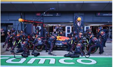 El drástico cambio de reglamentación que analiza la Fórmula 1 para lograr carreras más atractivas el próximo año