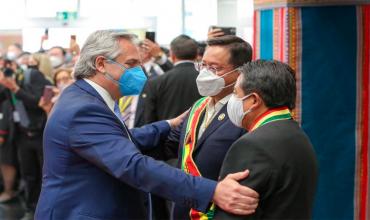 Alberto Fernández en la asunción de Luis Arce: "Es un día muy importante, Bolivia recupera la democracia"