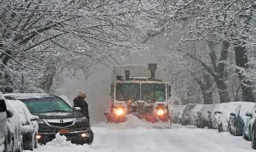 Nueva York amaneció con su mayor nevada en años