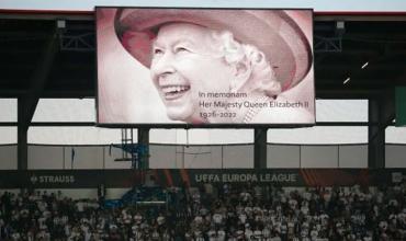 La Premier League suspendió la fecha por la muerte de la reina Isabel II