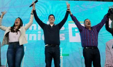 Wado de Pedro: "Vamos a seguir apoyando el modelo de provincia del gobernador Quintela"