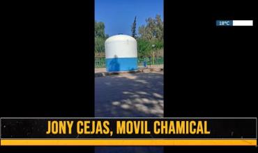 Chamical: se agudiza la crisis hídrica. Vecinos recogen agua en bidones