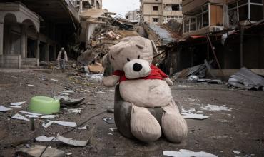 La infancia en peligro: millones de niños atrapados entre guerras, desastres y desplazamientos