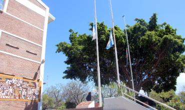 UNLaR suspende clases por duelo por 48 horas