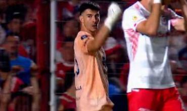 Entró por lesión, atajó un penal, lo repitieron y lo volvió a tapar: Marinelli, el héroe de Independiente Rivadavia en la Copa Argentina