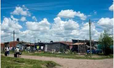 Casi la mitad de los hogares argentinos no tiene agua, gas o cloacas