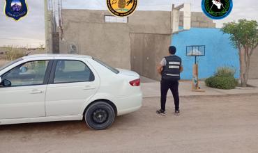 Allanamiento en Aimogasta: secuestran una moto y un celular