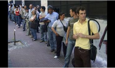 En 21 meses de gestión, Javier Milei registró la pérdida de casi 20 mil empresas y 276 mil empleos