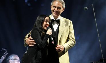 La emoción de Nicki Nicole luego de cantar con Andrea Bocelli: “La mejor noche de mi vida”