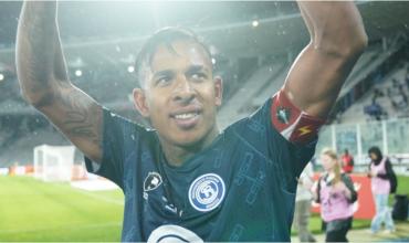 Villa se despidió de Independiente Rivadavia en redes sociales