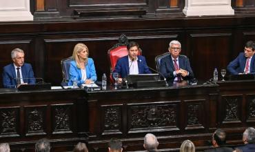 Kicillof no logra sumar votos para el endeudamiento de PBA: se empantanó la negociación con la oposición