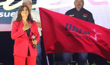 Honduras: Moncada arenga a sus seguidores en pleno escrutinio