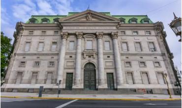 El Banco Nación celebró su "alta calificación" y ratificó la senda hacia la privatización