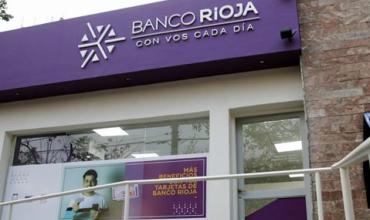 Por un error del Banco Rioja, depositaron dos veces el sueldo a empleados públicos