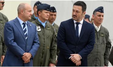 Petri renunció oficialmente al Ministerio de Defensa: "Quedará grabado en mi corazón"