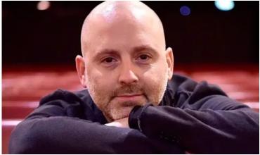 José María Muscari presentó la primera obra argentina escrita con inteligencia artificial