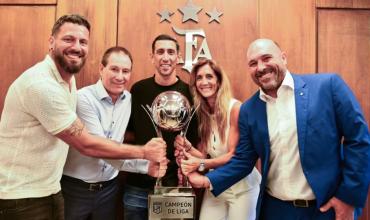 La reacción de Di María tras la sorpresiva salida de Holan en Rosario Central