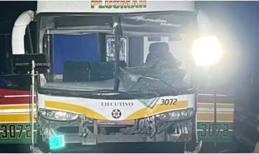 Chocaron tres micros con hinchas de Estudiantes de La Plata que iban a Santiago del Estero