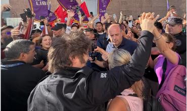 Detuvieron a un adolescente durante el acto de Milei en Córdoba