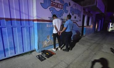 Intentó robar una caja de herramientas y fue interceptado por la Policía