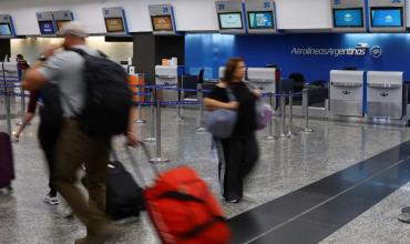 Paro de controladores aéreos: a qué hora comienza la medida de fuerza y qué vuelos se verán afectados