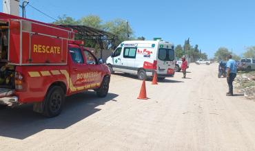Siniestro vial en la colectora de Ruta 38: un motociclista resultó herido tras chocar con un animal