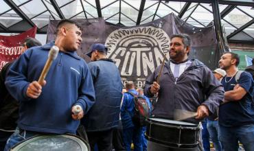 Tensión en el sector neumático: el gremio reclama mejoras salariales y paraliza las actividades por 24 horas