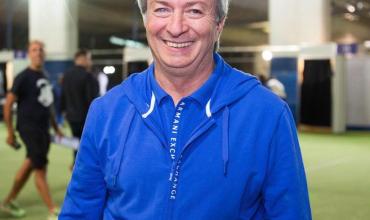 El presidente de Vélez apuntó contra Estudiantes de La Plata y Foster Gillet