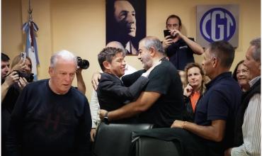 Con críticas a Javier Milei, la CGT recibió a Axel Kicillof y lo mostró como un presidenciable para 2027