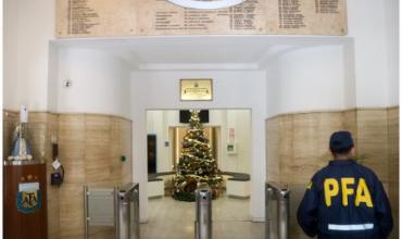 Allanamientos en la AFA: encontraron el contrato con la empresa vinculada a Faroni, que se quedaba con un 30% de comisión