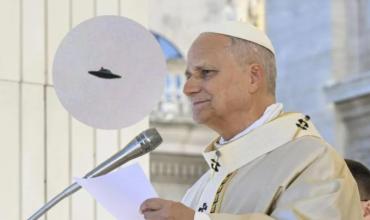 Aseguran que el papa León XIV podría confirmar la existencia de supuesta vida extraterrestre