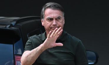 Bolsonaro estuvo 8 días internado, lo operaron 4 veces y vuelve tras las rejas