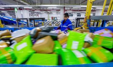 Récord logístico: China procesó más de 216.500 millones de envíos postales durante 2025