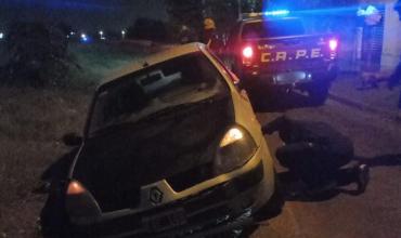 Un automóvil quedó varado en la vía pública