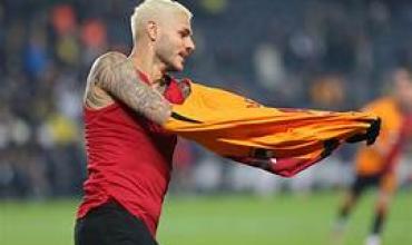 Un partido para el olvido: Icardi erró ¡dos penales en la misma jugada! en la sufrida victoria de Galatasaray