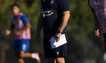 Guillermo se ilusiona con la vuelta de Galván a Vélez: "Todavía no se ha cerrado el libro de pases"