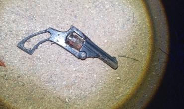 Milagro: un hombre quedó detenido por amenazar a una mujer con un arma de fuego