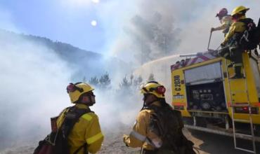 Drama en Chubut: las llamas arrasaron 40 mil hectáreas y brigadistas de Chile se suman a combatir el fuego