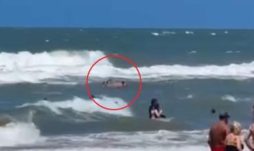 Así fue el dramático rescate de tres nenes que se ahogaban en Mar del Plata