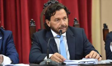 Un gobernador reveló “amenazas” para que los peronistas no aprueben la reforma laboral en el Congreso