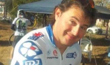 Córdoba: pedaleaba 50 kilómetros para pedir por la salud de su madre y murió atropellado por un auto